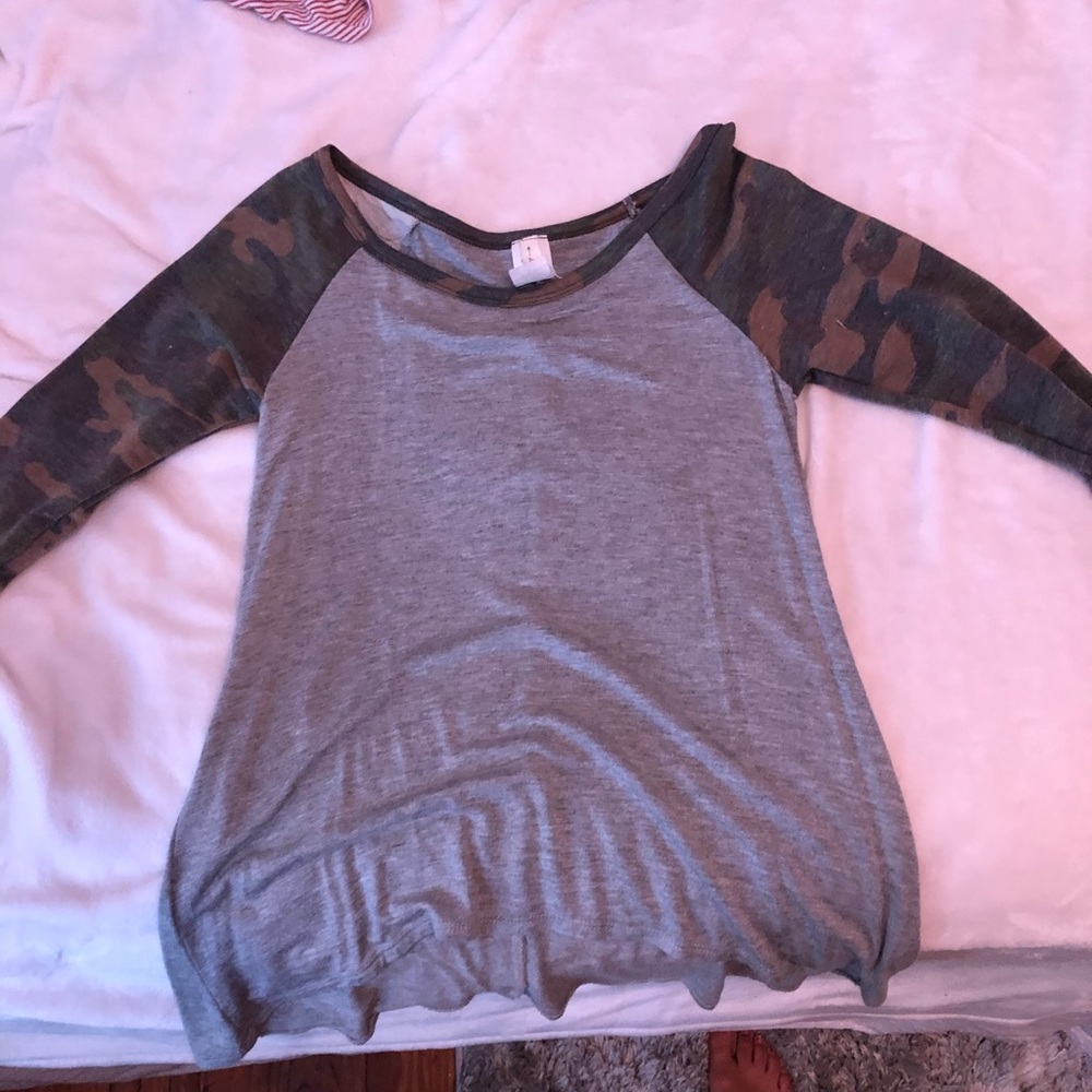 Gray and camo 3/4 shirt